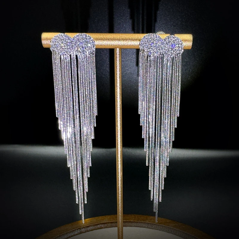 铜合金耳饰 高级感爱心流苏耳环女长款重工轻奢冷淡风耳坠耳钉ins