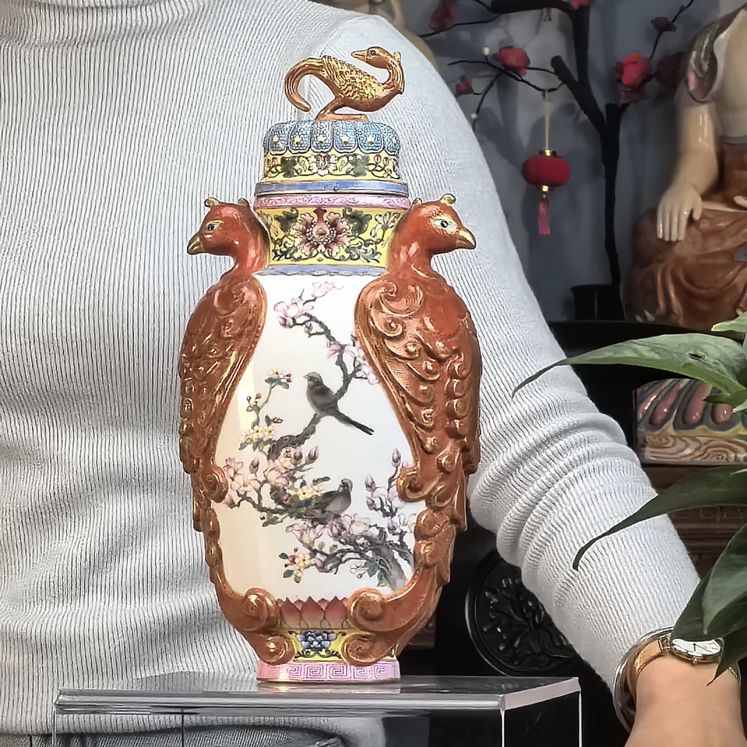 清 珐琅彩花鸟开窗矾红双凤纹描金盖罐