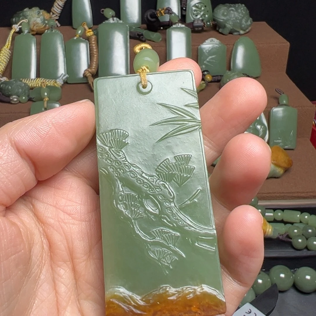 和田玉未镶嵌颈饰河磨玉