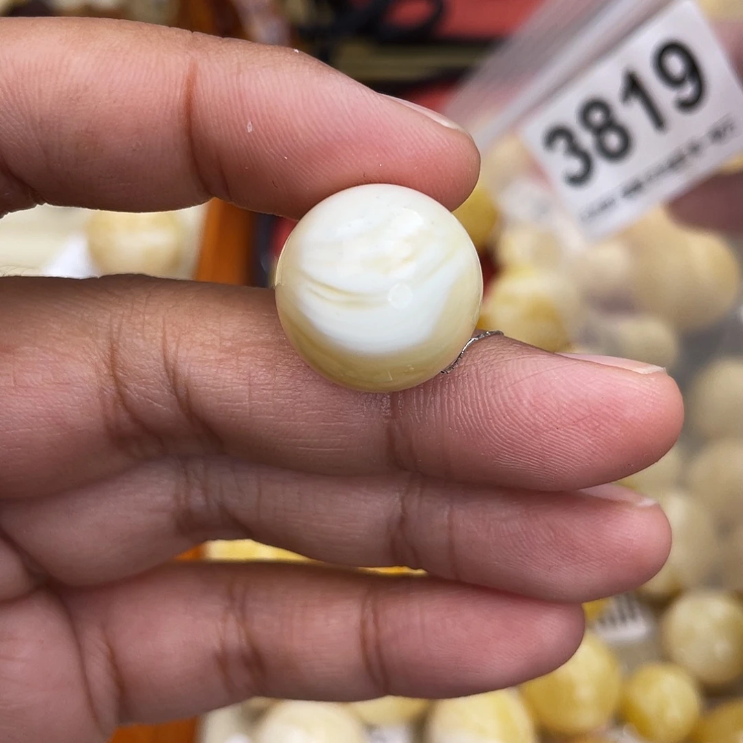 蜜蜡未镶嵌珠宝奇石粉18.2