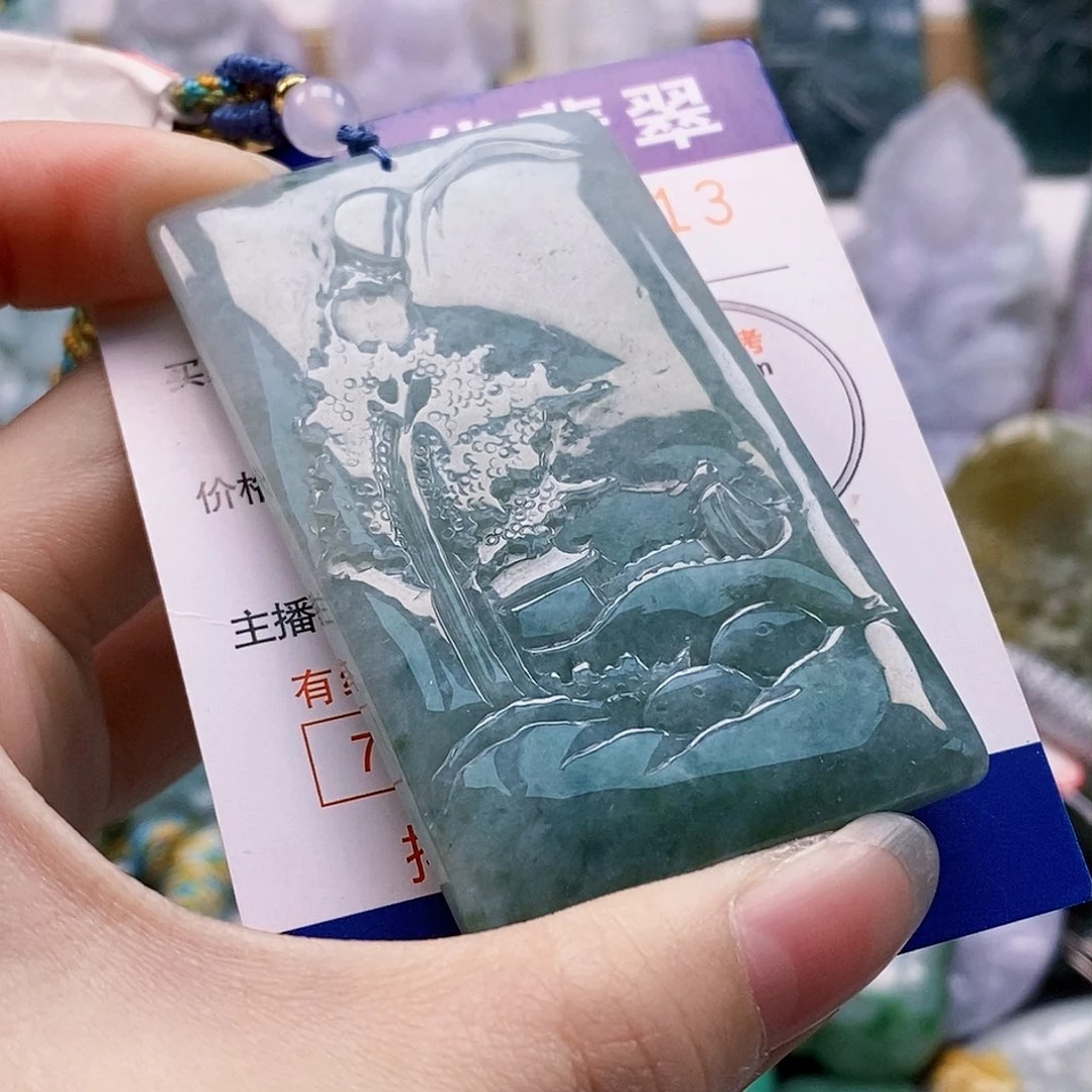 吊坠(不含链)未镶嵌翡翠