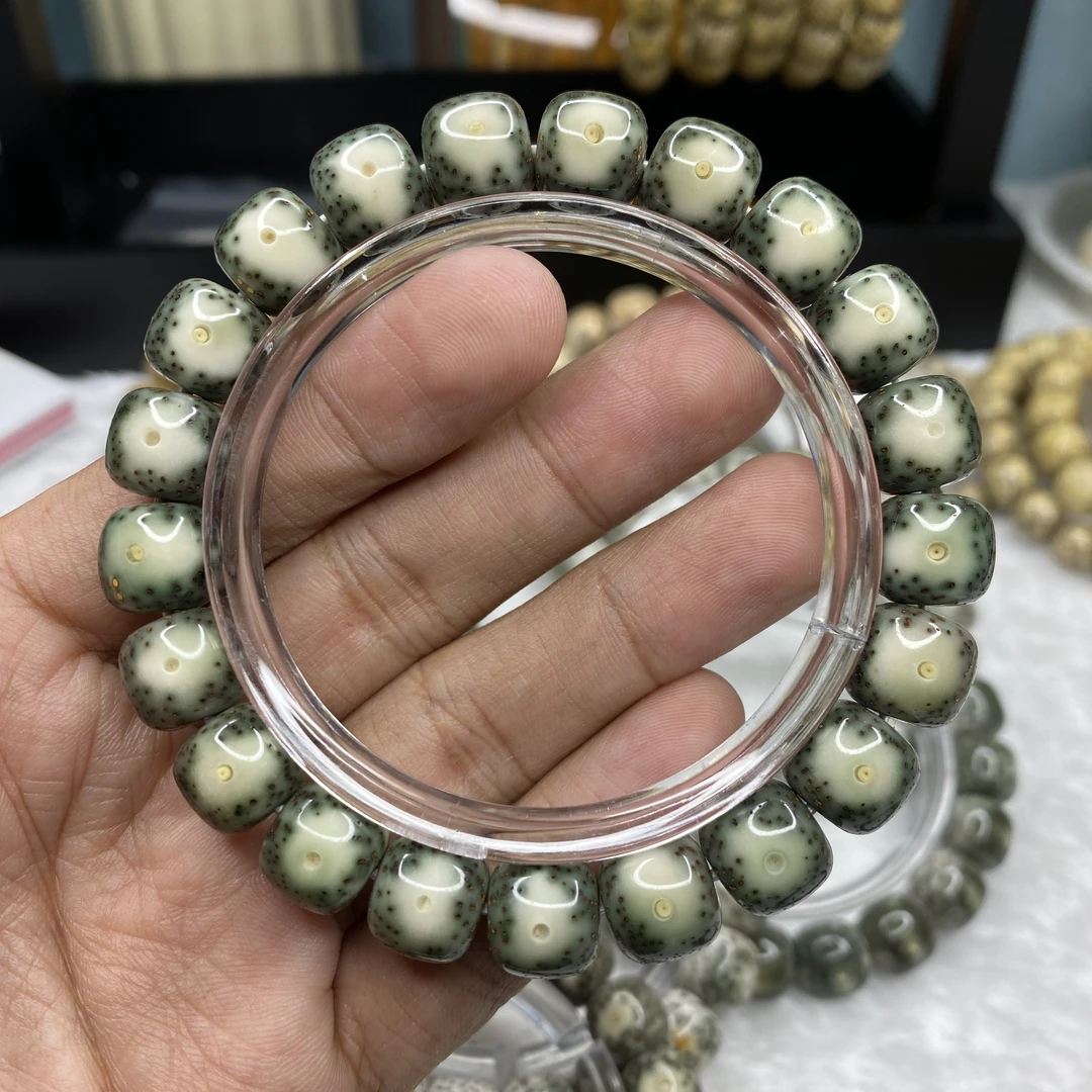 11*10石玉绿包白超大眼睛月朗星稀海南星月菩提手串直销正品保障