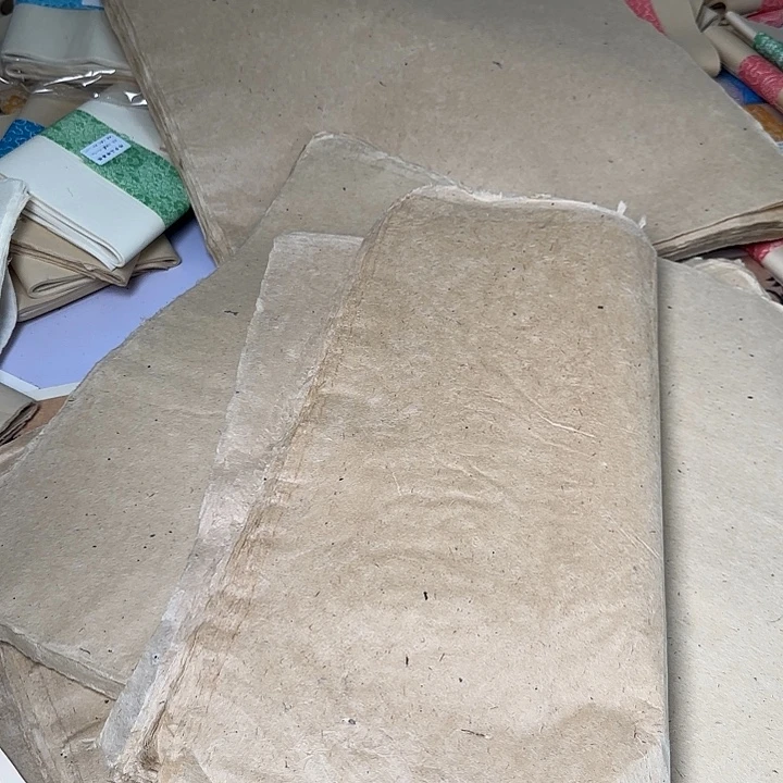 孤品皮纸。43×43cm。微瑕 100张