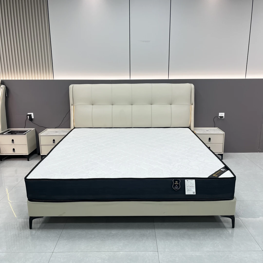 灯带乌金木头层牛皮轻奢皮床主卧室双人床简约软包床现代简约