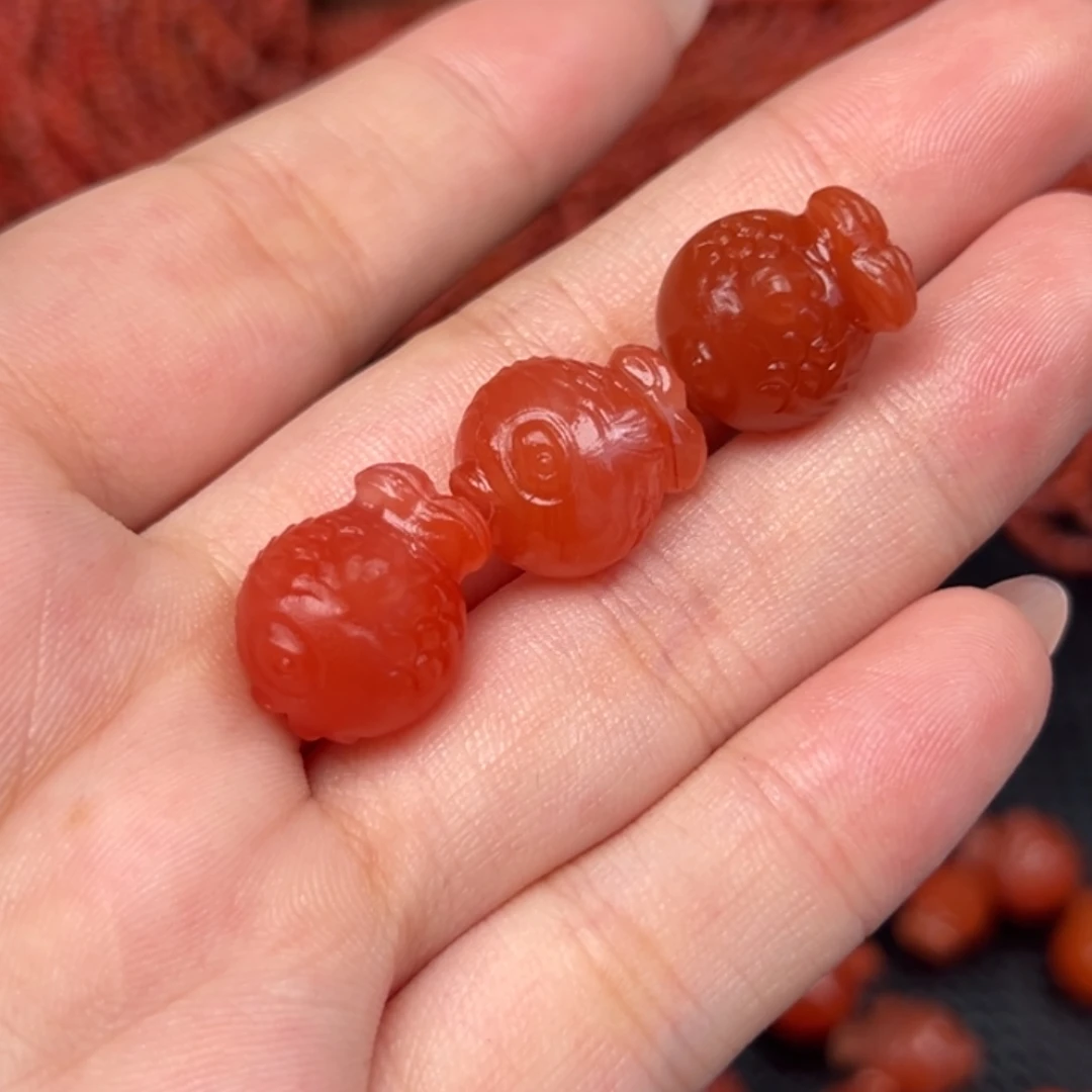 用***1吊坠(不含链)未镶嵌南红玛瑙多样性