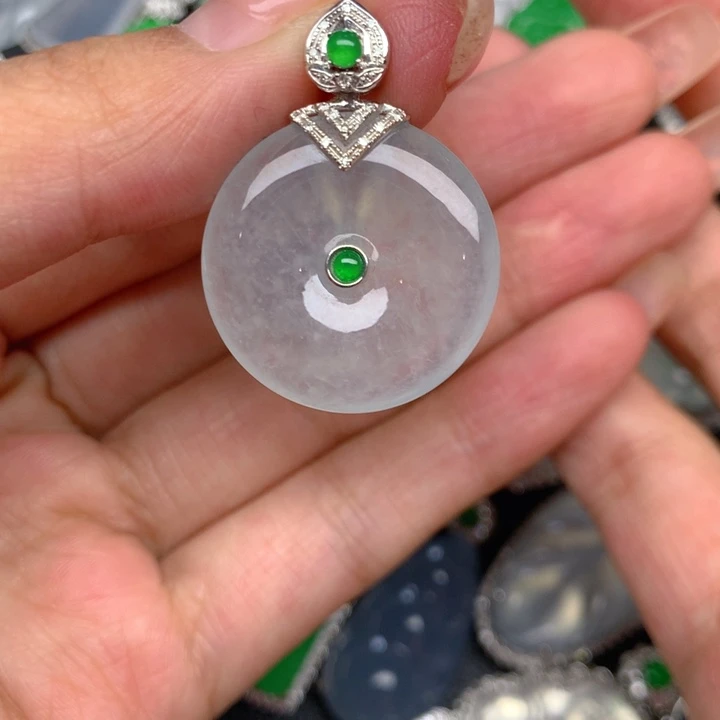 吊坠(不含链)18K金镶嵌翡翠