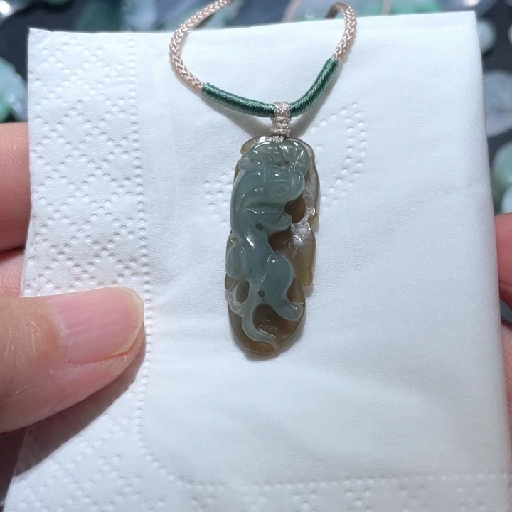 【闪购商品】翡翠颈饰未镶嵌天然翡翠