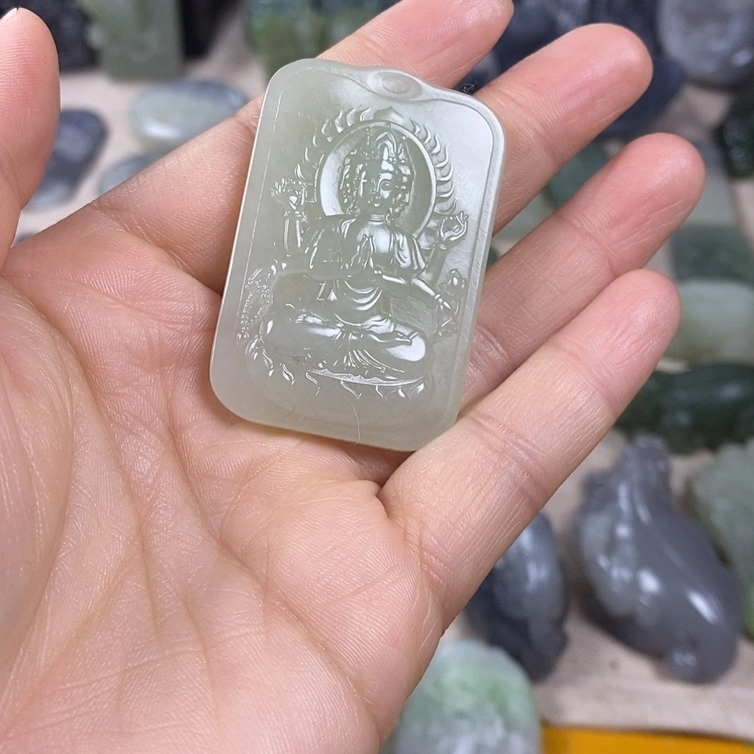 和田玉未镶嵌颈饰