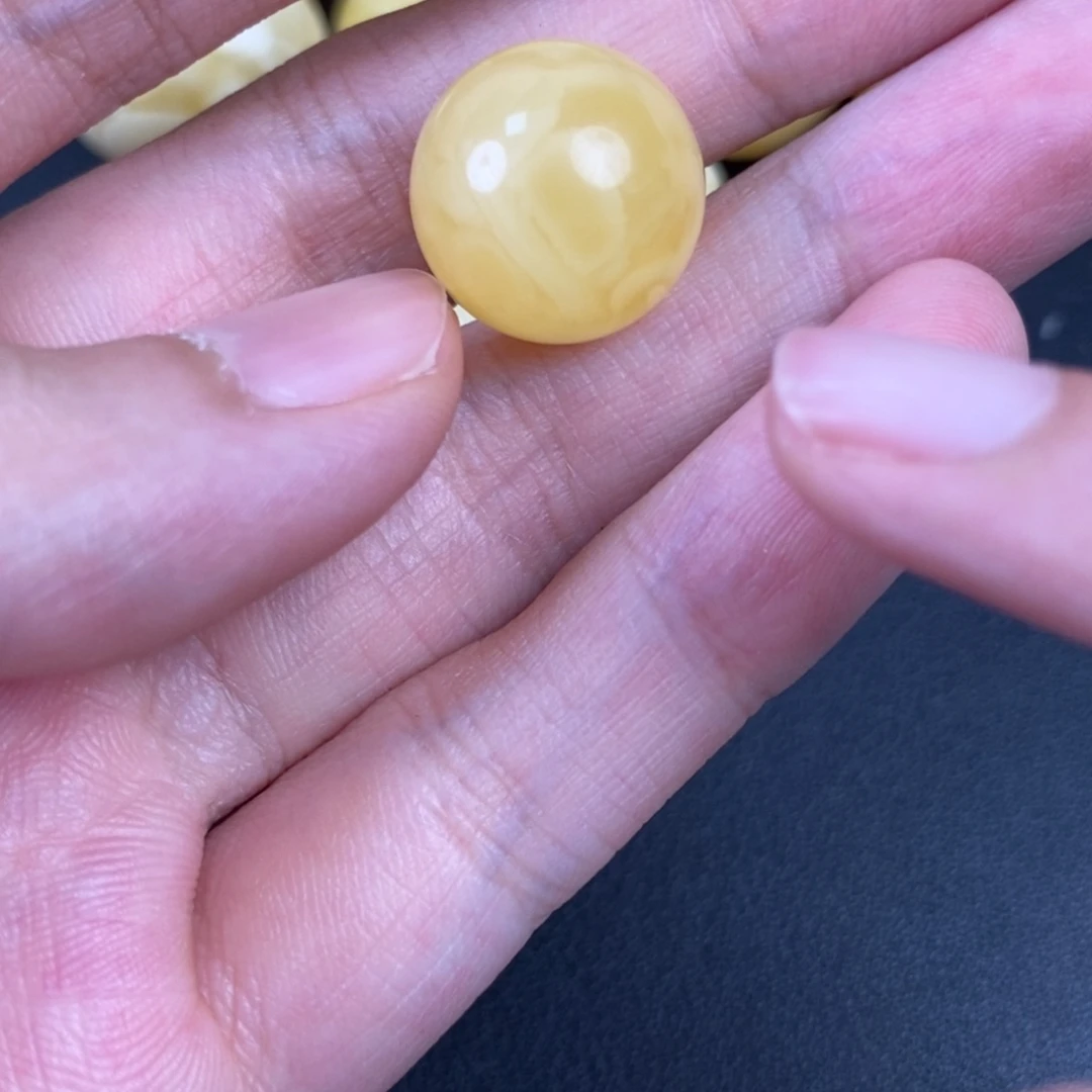 未镶嵌琥珀裸石玄阶42