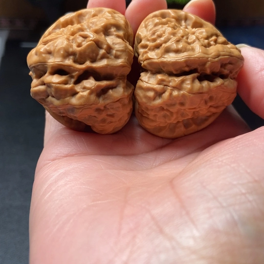 文玩核桃把件蛤蟆头43