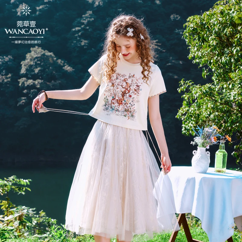 菀壹2025夏季新款纯棉印花T恤女白色百搭时尚短款上衣T00621321