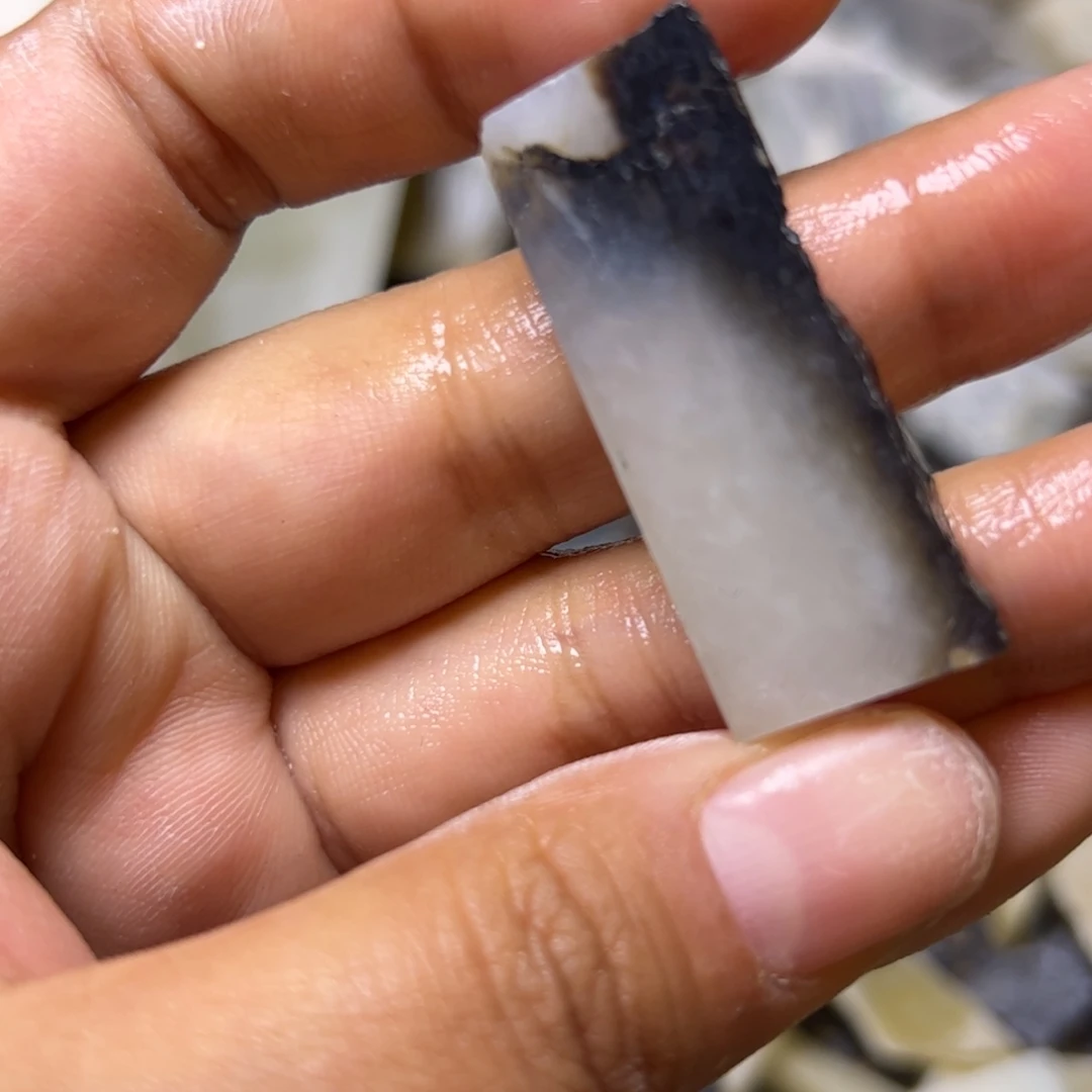 和田玉未镶嵌项链