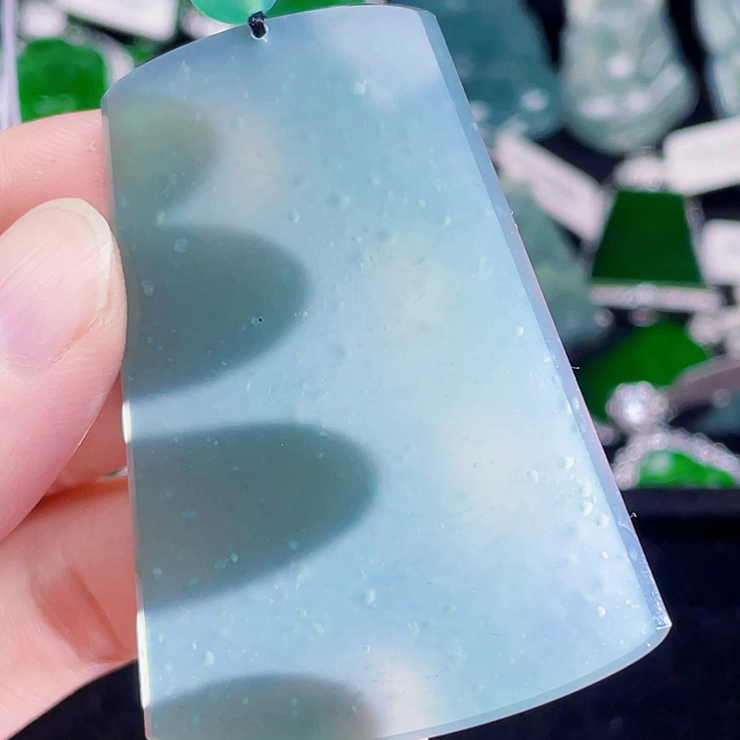 翡翠未镶嵌吊坠(不含链)3