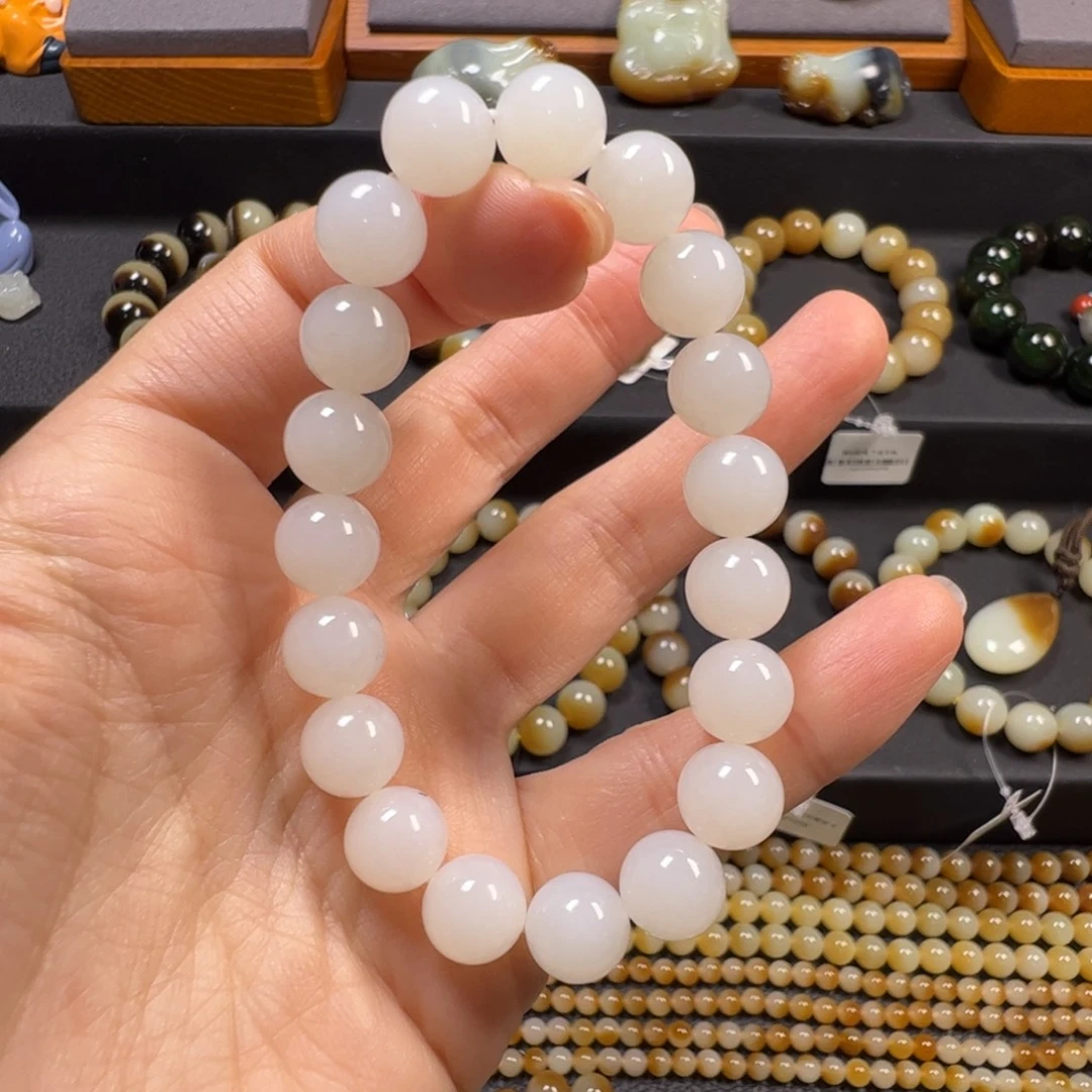 和田玉未镶嵌手链卡10