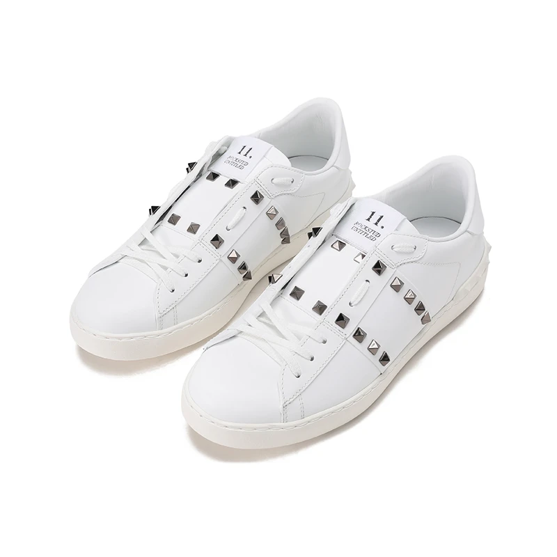 未使用 Valentino/华伦天奴 男士铆钉板鞋小白鞋2S0931 BXE