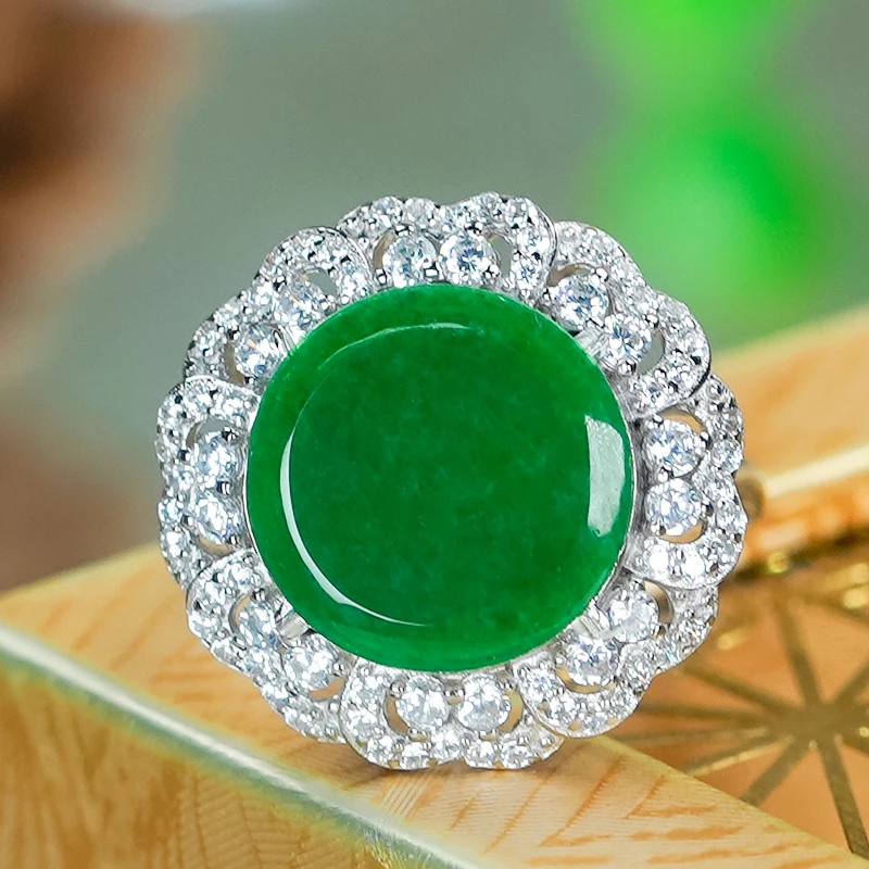 天然翡翠A货银镶嵌高级感大气满绿翡翠龙石圆牌戒指