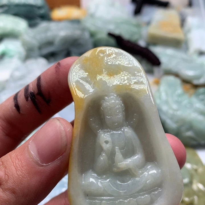 翡翠未镶嵌颈饰保真天然a货翡翠