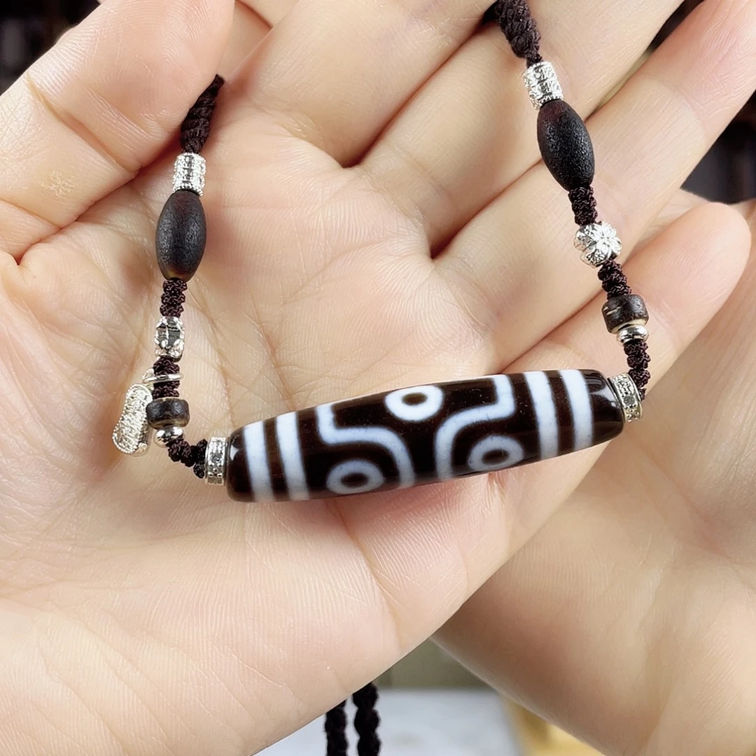 合金颈饰玛瑙/玉髓行运