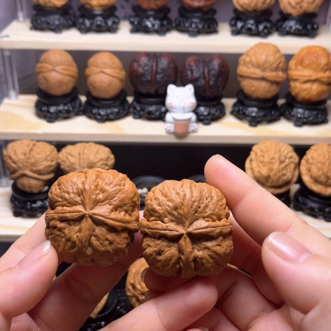 文玩核桃吊坠7w炸四43尺