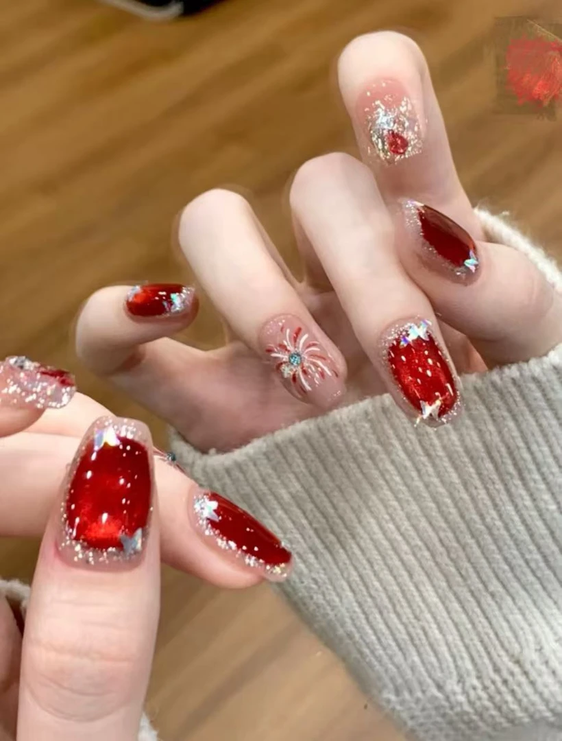 告别烟花红色猫眼手绘烟花气质美甲店手工穿戴甲-可重复佩戴-10片