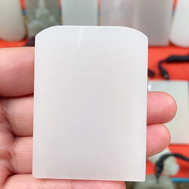 【闪购商品】颈饰未镶嵌和田玉