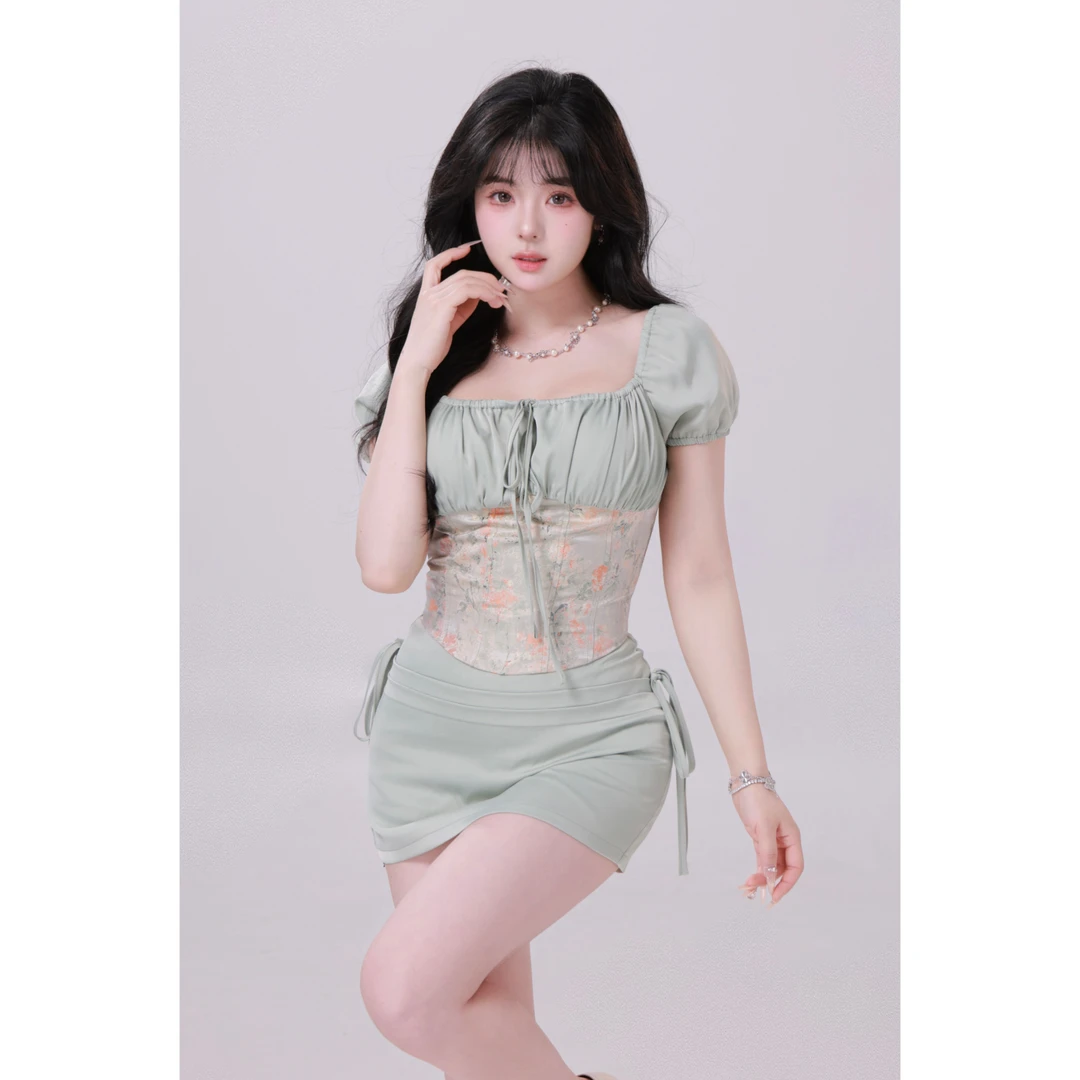 清清MengFairy【吸睛小乖】纯欲方领上衣高腰半身裙2949M 2948M