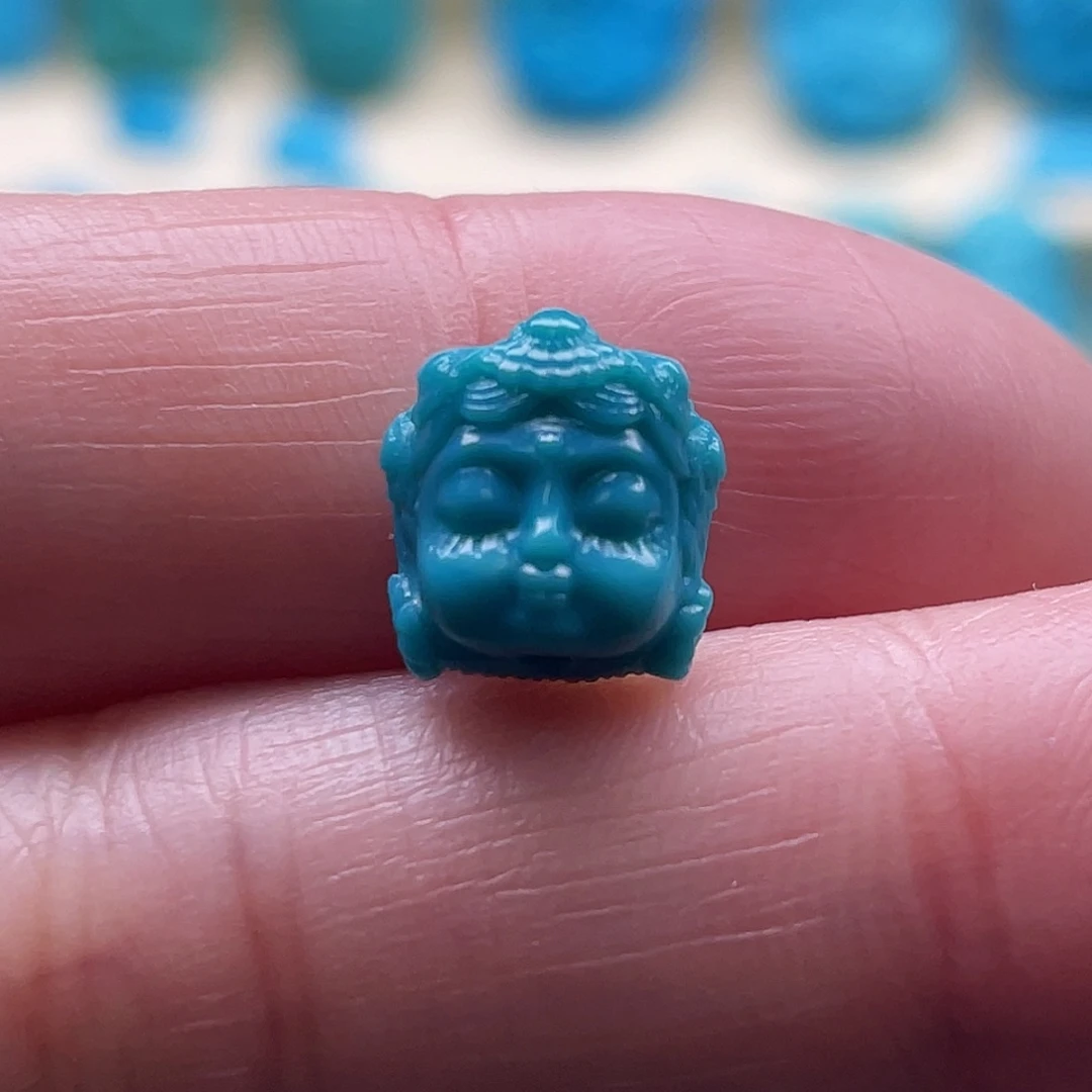 绿松石未镶嵌颈饰卡9-7