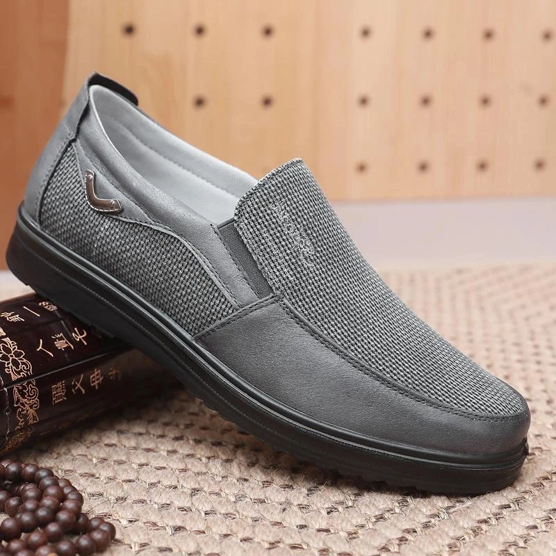 老北京布鞋男款春秋新款软底防滑中老年爸爸休闲鞋轻便一脚蹬男鞋