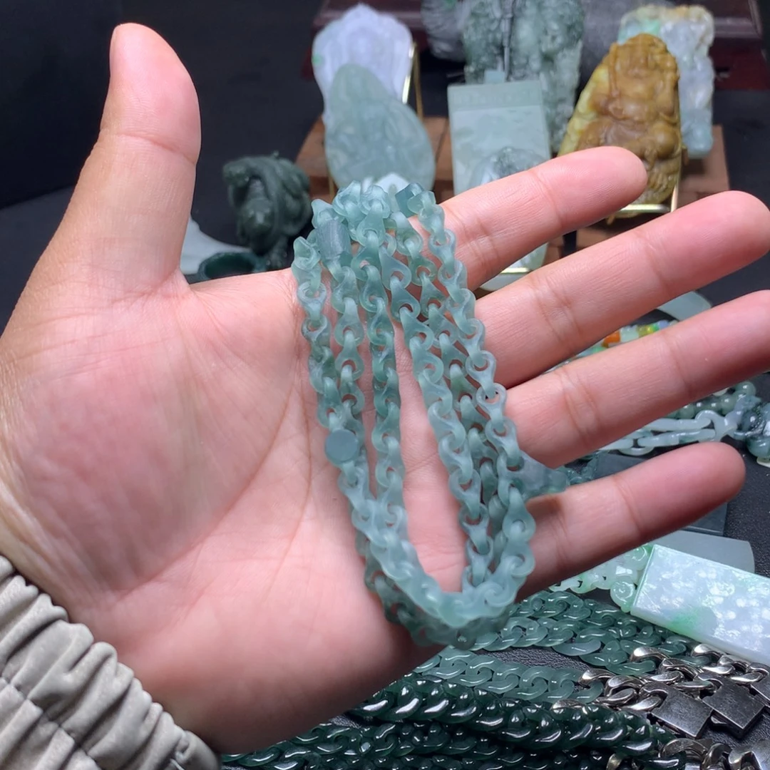 翠***n定制翡翠未镶嵌翡翠