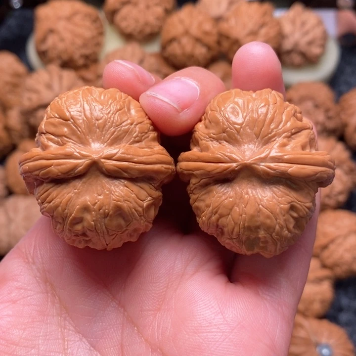 文玩核桃把件精品元宝37