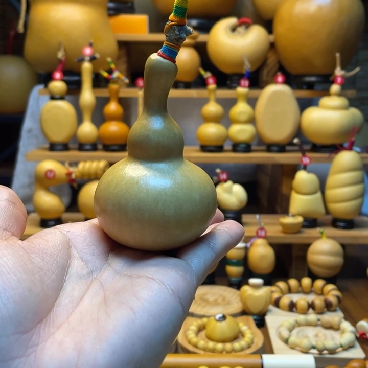 L****天然葫芦自然生长