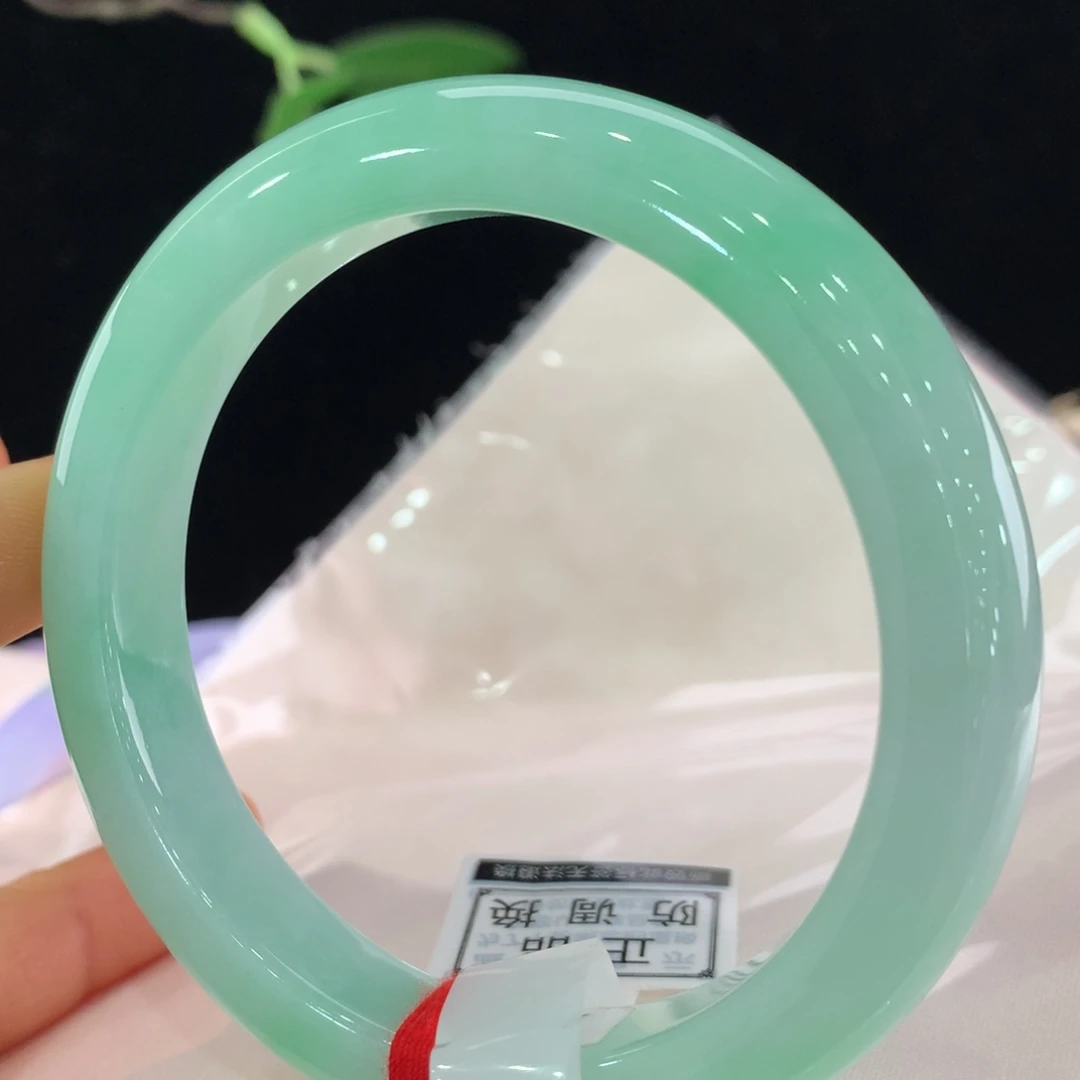 翡翠手镯未镶嵌111-1016