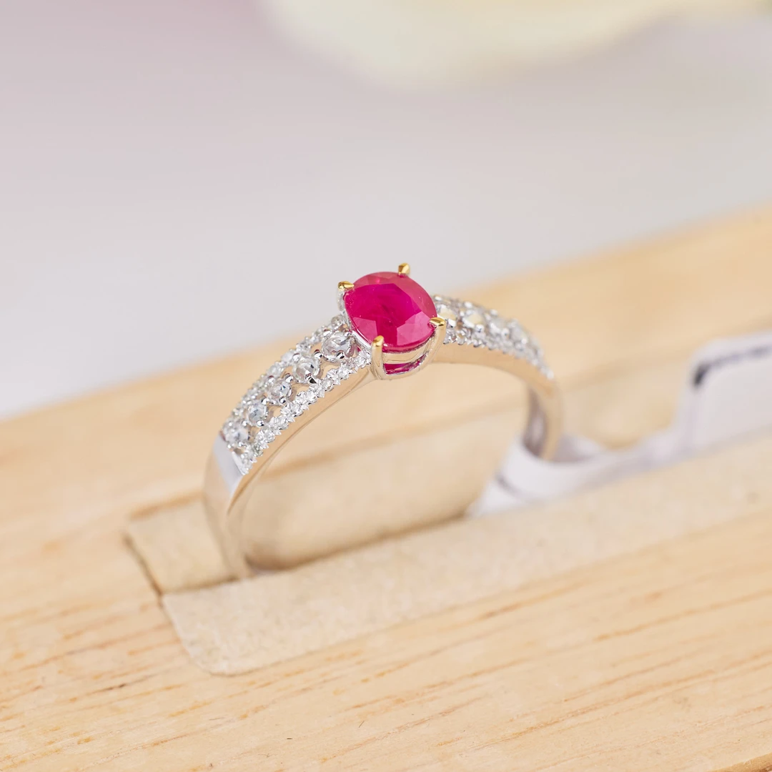 非遗好物分享戒指18K金镶嵌红宝石@@U7127