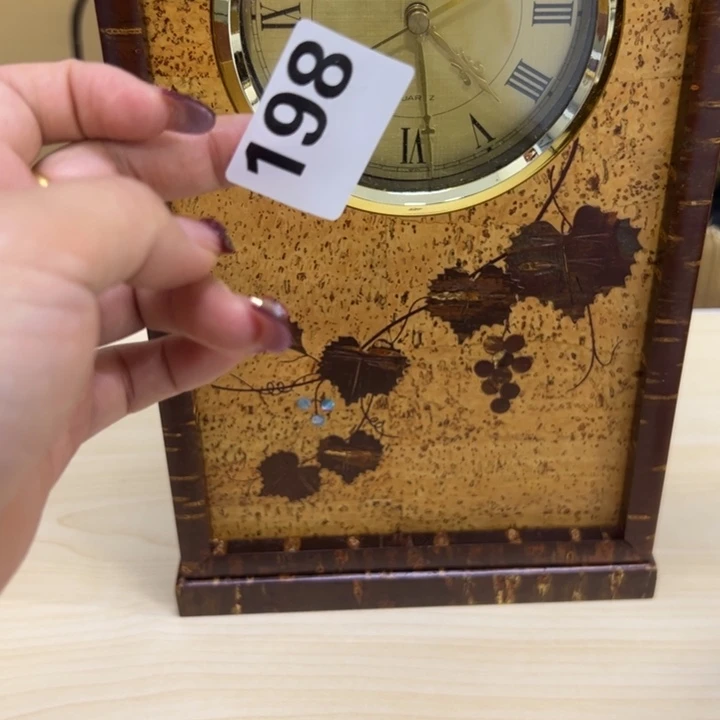 W***8琉璃手工艺品198哈哈哈哈哈哈