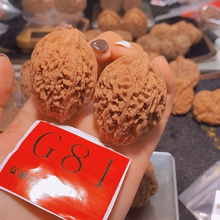荣***书吊坠文玩核桃蒜头37