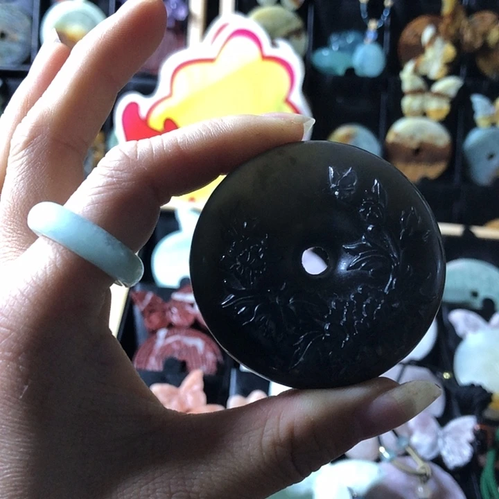 岫玉未镶嵌岫玉挂件