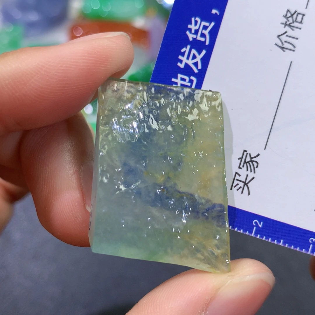 翡翠未镶嵌颈饰8688