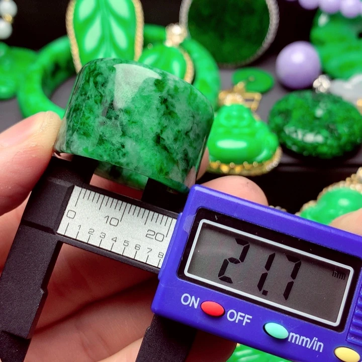 翡翠未镶嵌戒指A货