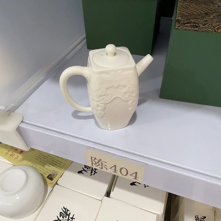 福利待遇多多哦哦哦