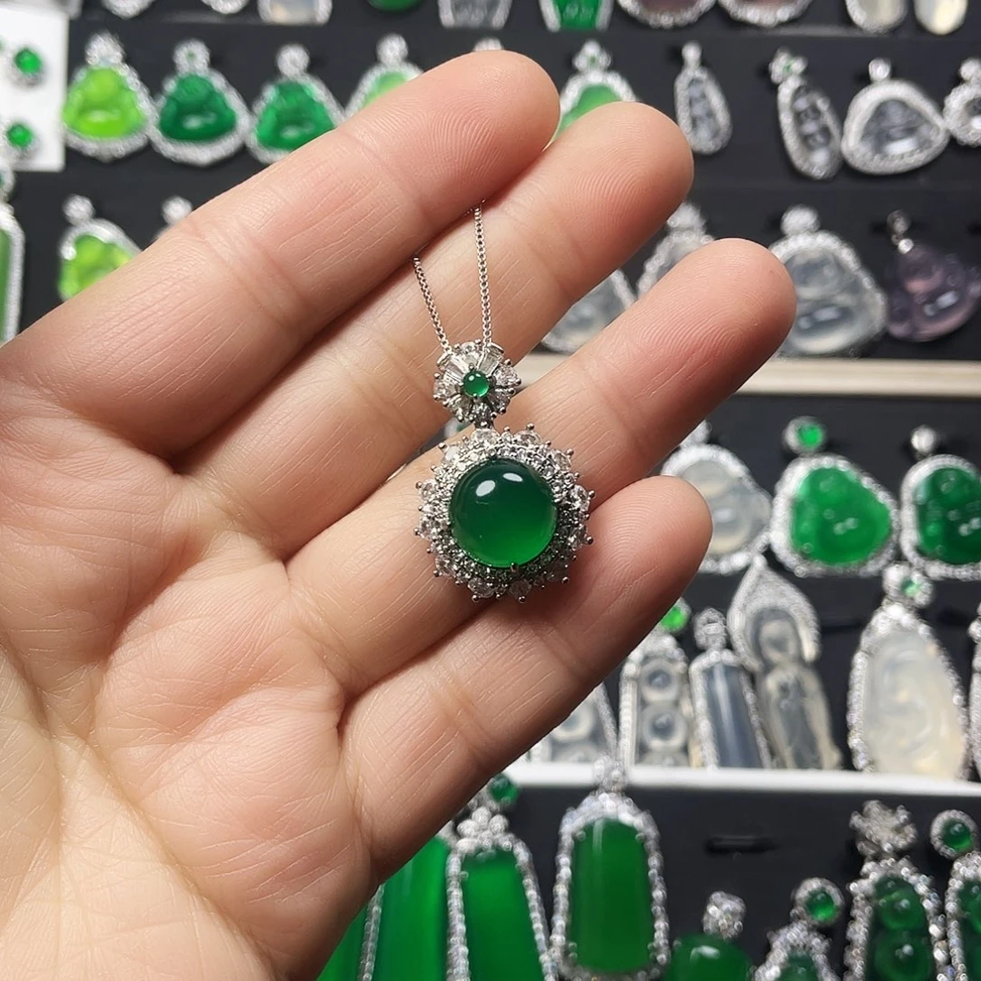 玛瑙/玉髓颈饰合金