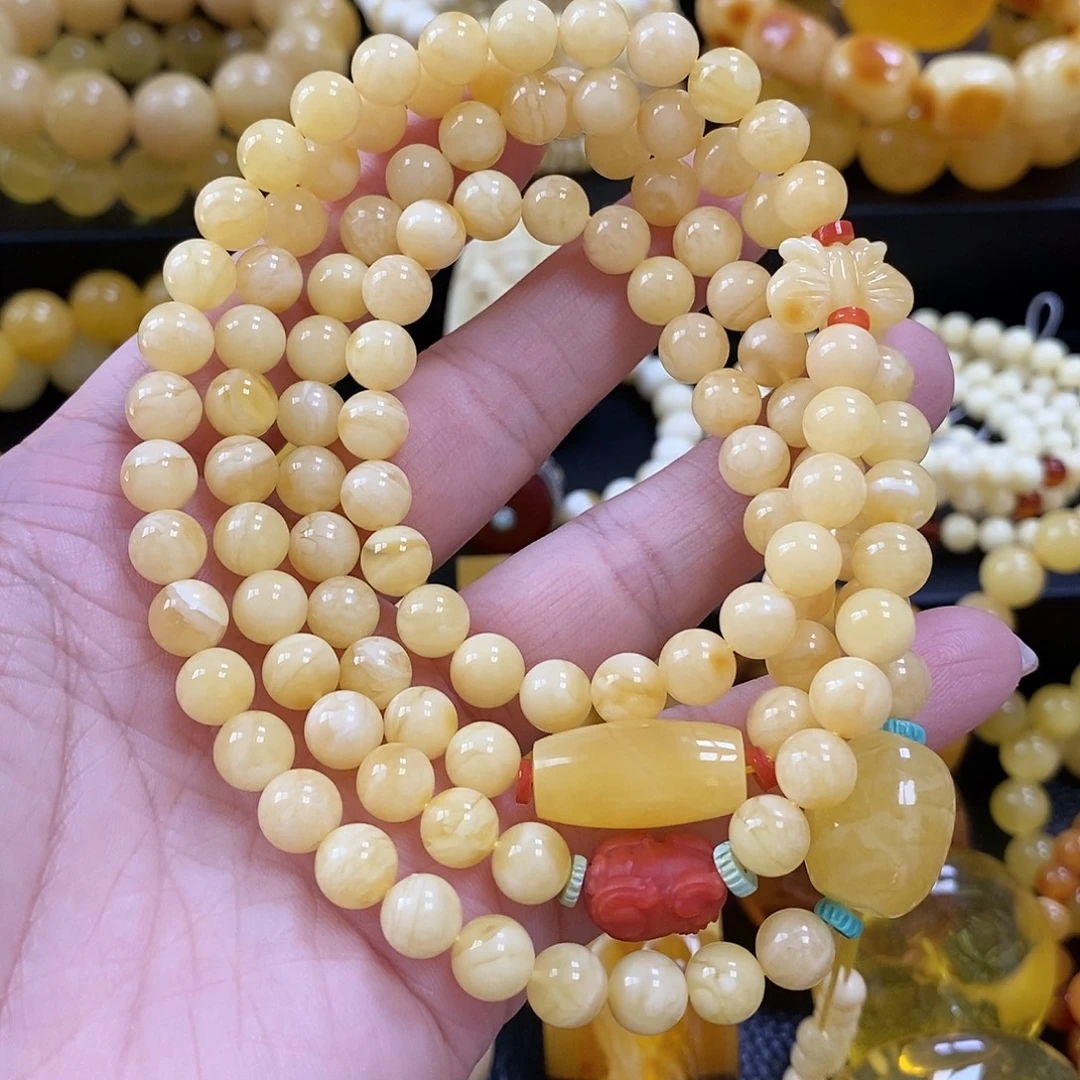 琥珀未镶嵌颈饰013