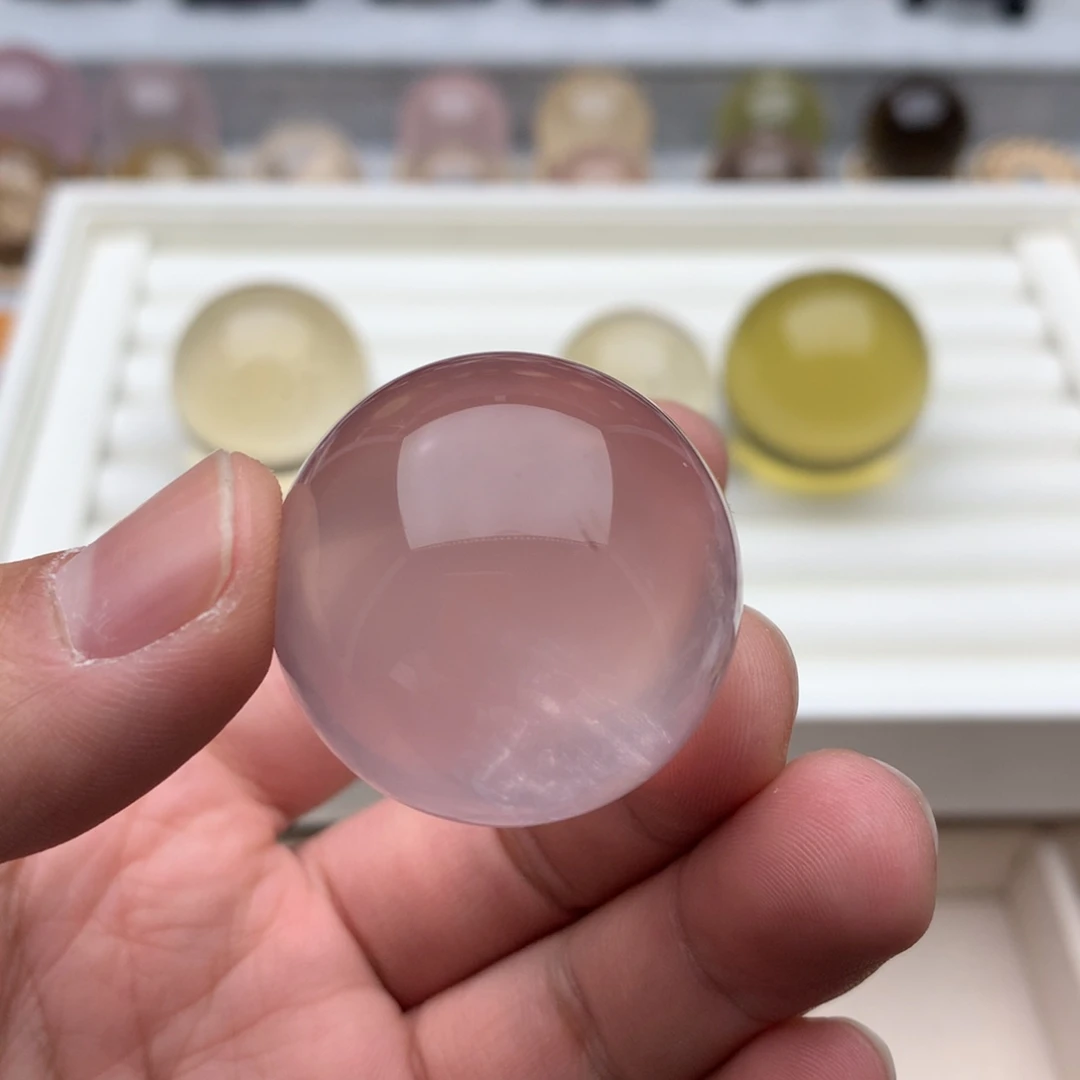 Z***5水晶珠宝半成品未镶嵌