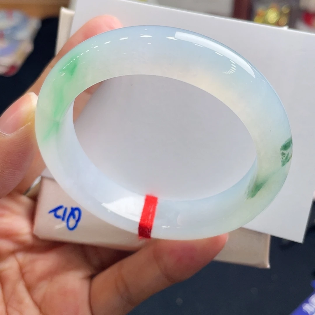 翡翠未镶嵌手镯51.7正圈冰胶阳绿