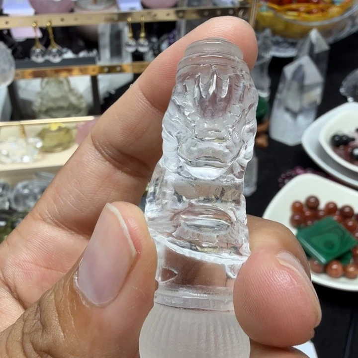 未镶嵌颈饰水晶水晶