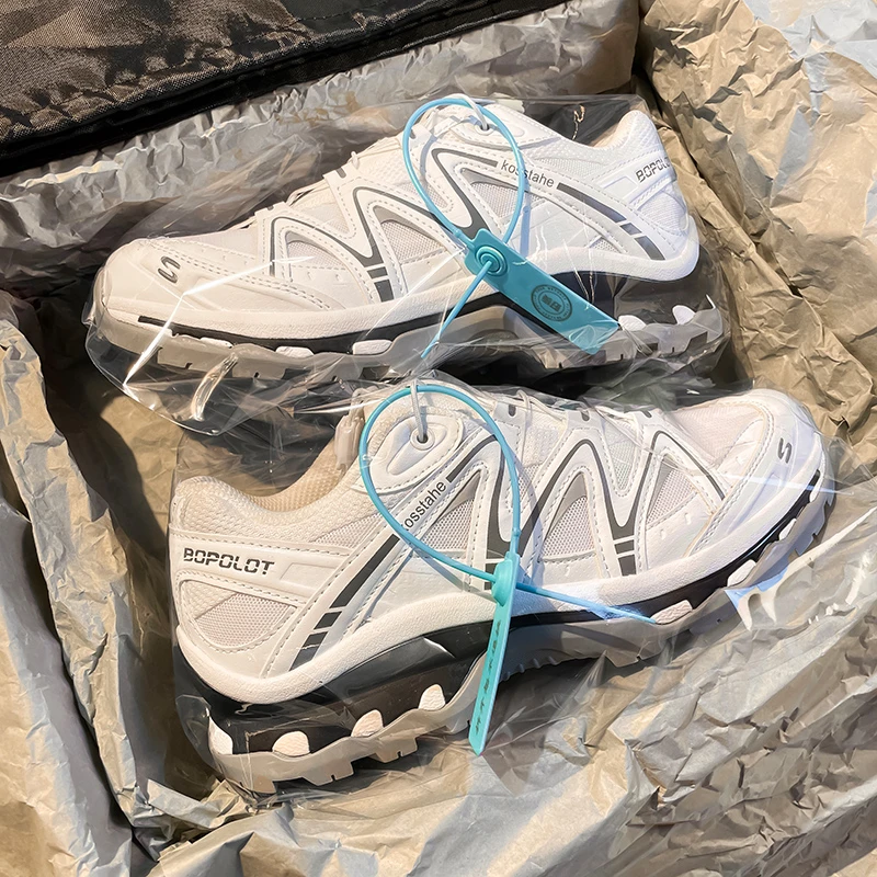 正品xt quest白色徒步登山鞋男女款户外运动鞋夏季厚底老爹鞋