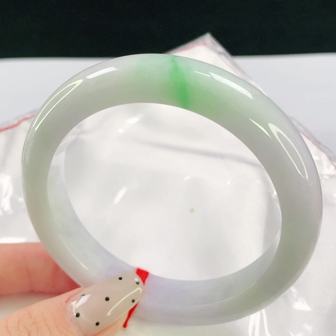 翡翠未镶嵌手镯59.9
