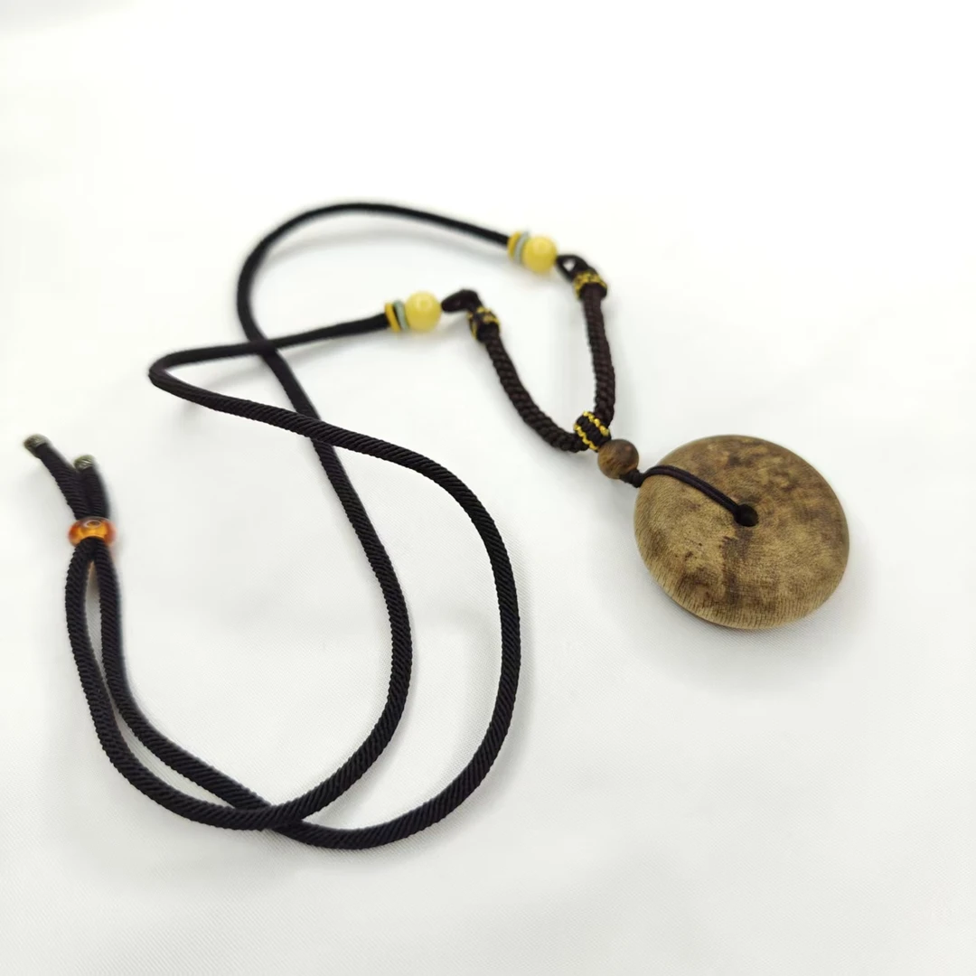 沉香【金腾香舍】达拉干虎斑纹老料沉香编织款平安扣吊坠