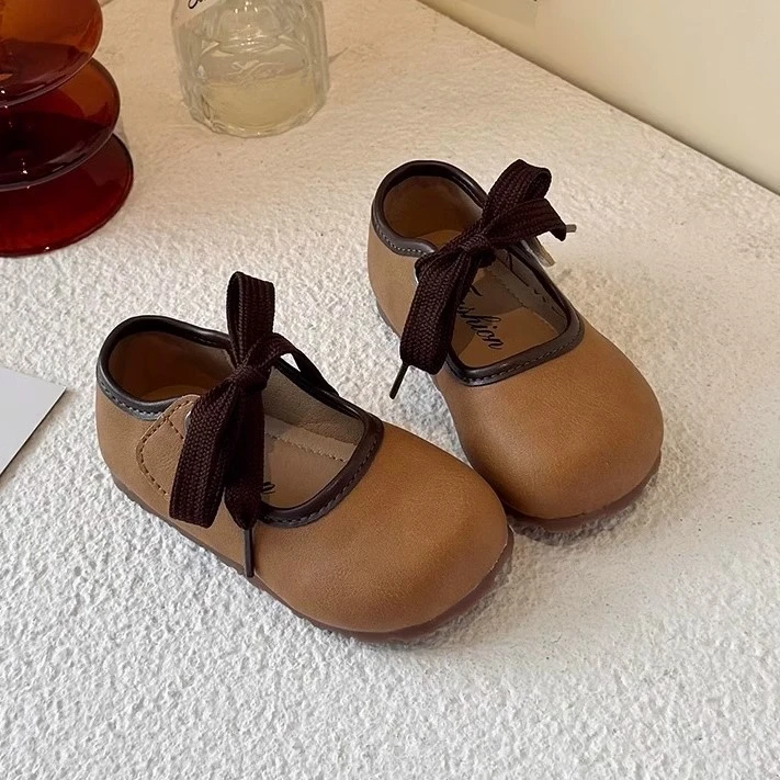 韩版童鞋2025春秋儿童法式复古玛丽珍单鞋女童小香风百搭浅口皮鞋