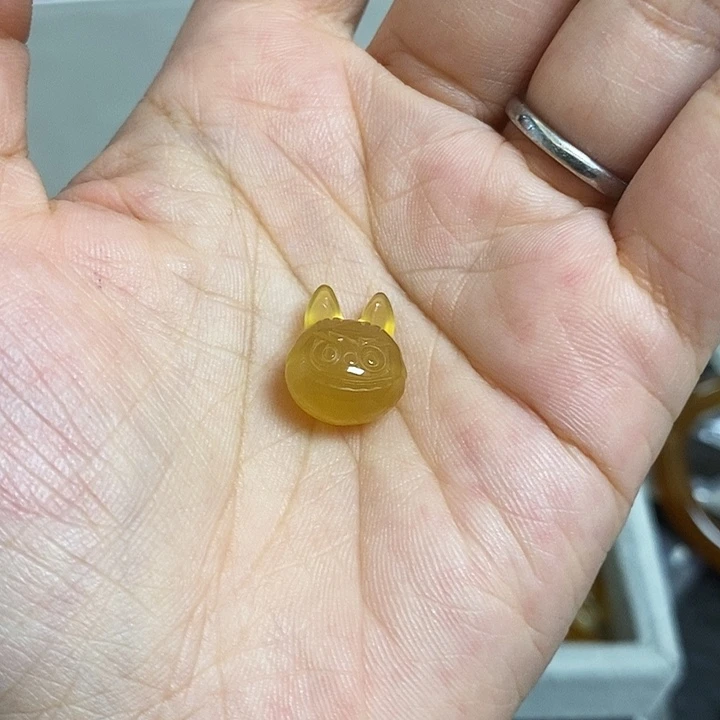 玛瑙/玉髓未镶嵌珠宝半成品a****i
