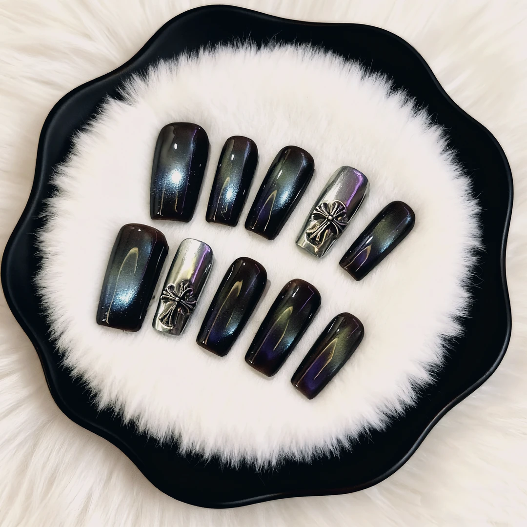 UM·【卡慕雷岛】棕蓝直角方显白气质猫眼克罗心韩系小众手工穿戴甲